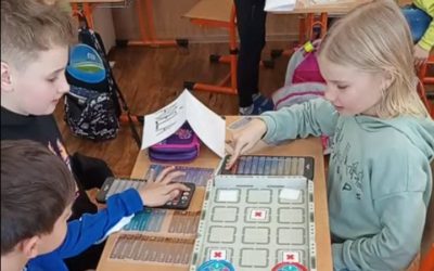 Robotování ve 4. třídách s robotem VEX 123