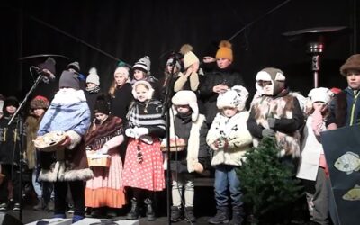 Vánoční vystoupení našich žáků na náměstí